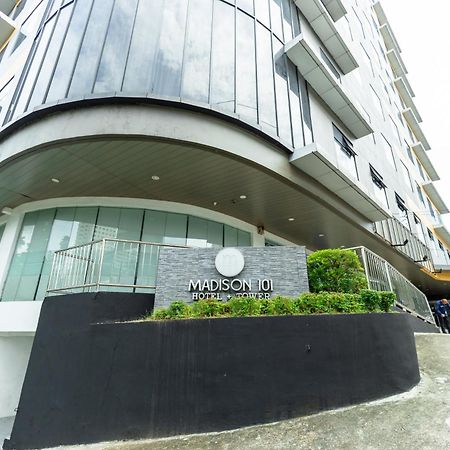Madison 101 Hotel + Tower Quezon City Exterior photo