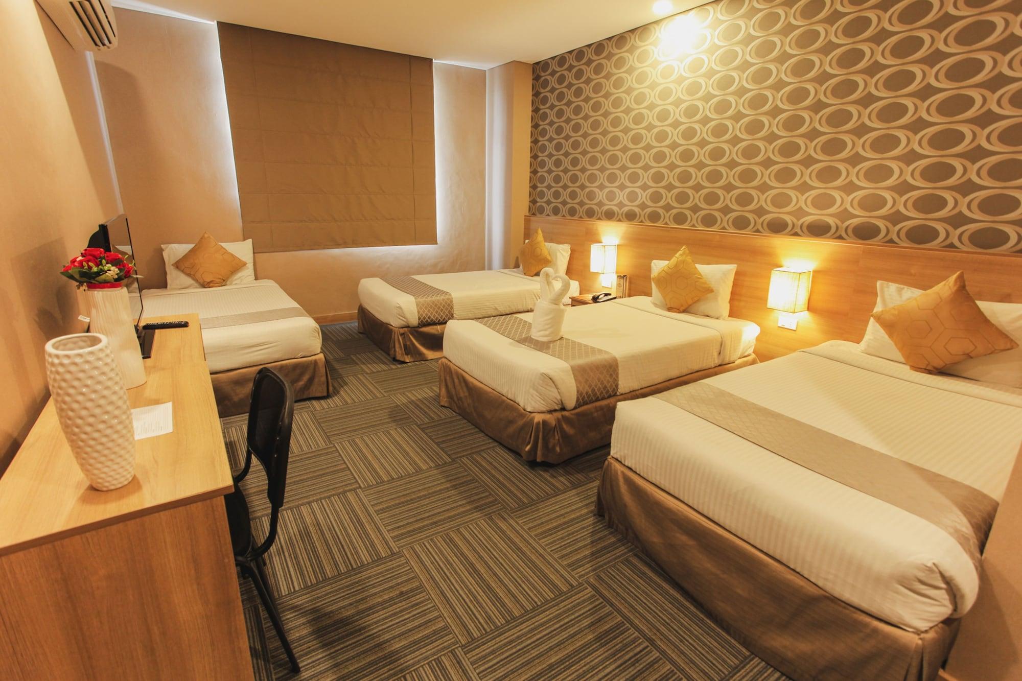 Madison 101 Hotel + Tower Quezon City Exterior photo